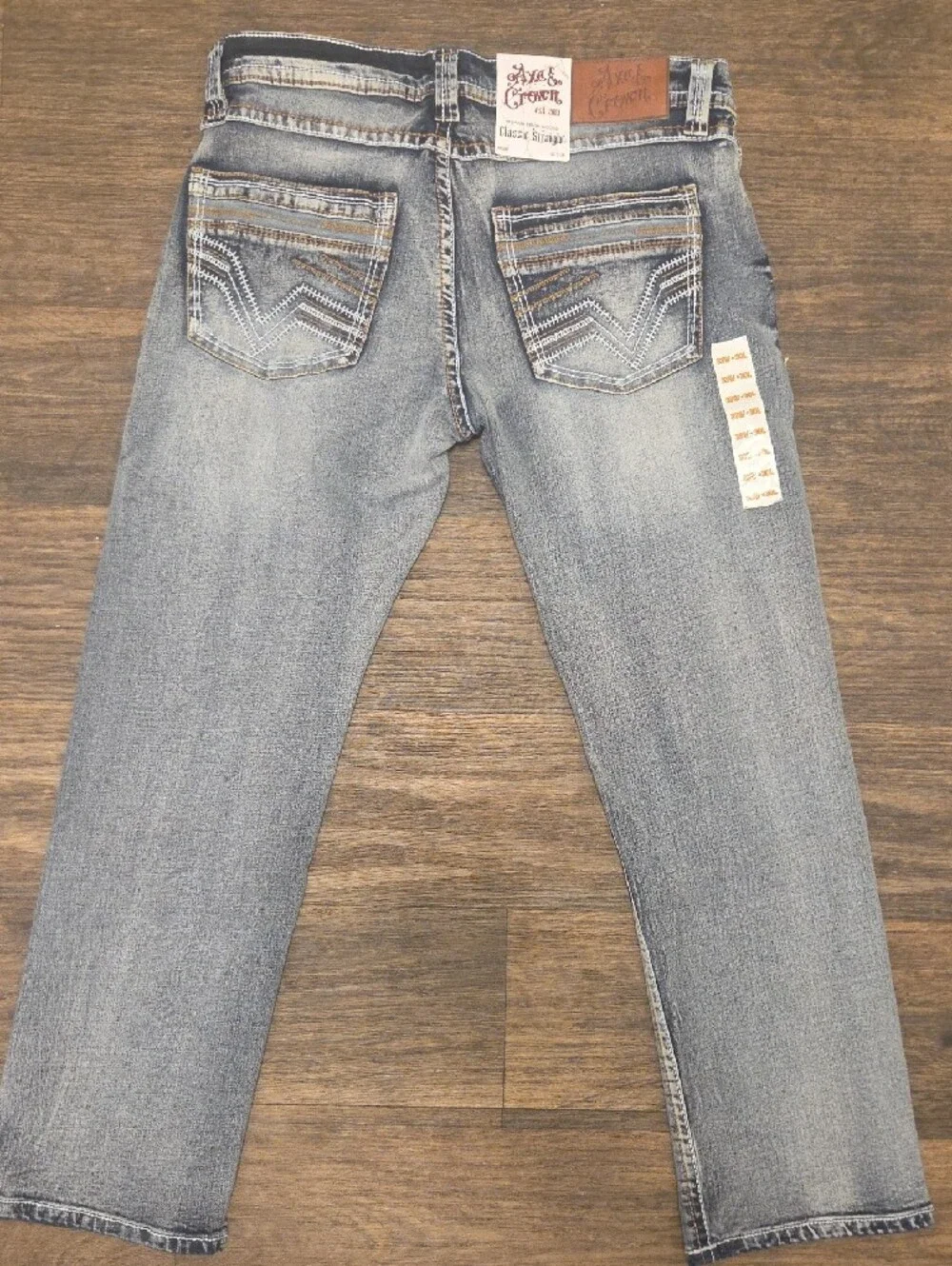 Axe & Crown Light Blue Slim-Straight Jeans for Men